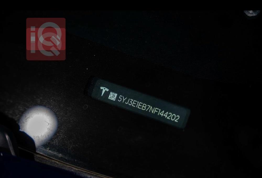 تسلا موديل 3